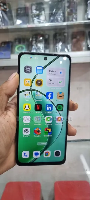 রিয়েলমি ১২ ৫জি ১২৮ জিবি নীল