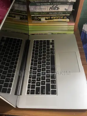 Laptop Apple MacBook Pro 2015 16GB Intel Core i7 SSD 256GB