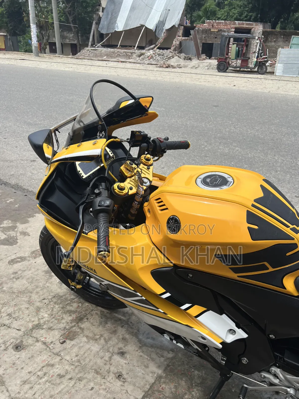 Yamaha R1 2023 Yellow
