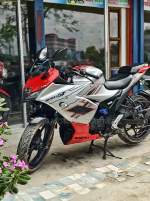Suzuki Gixxer Fi ABS 2021 Orange