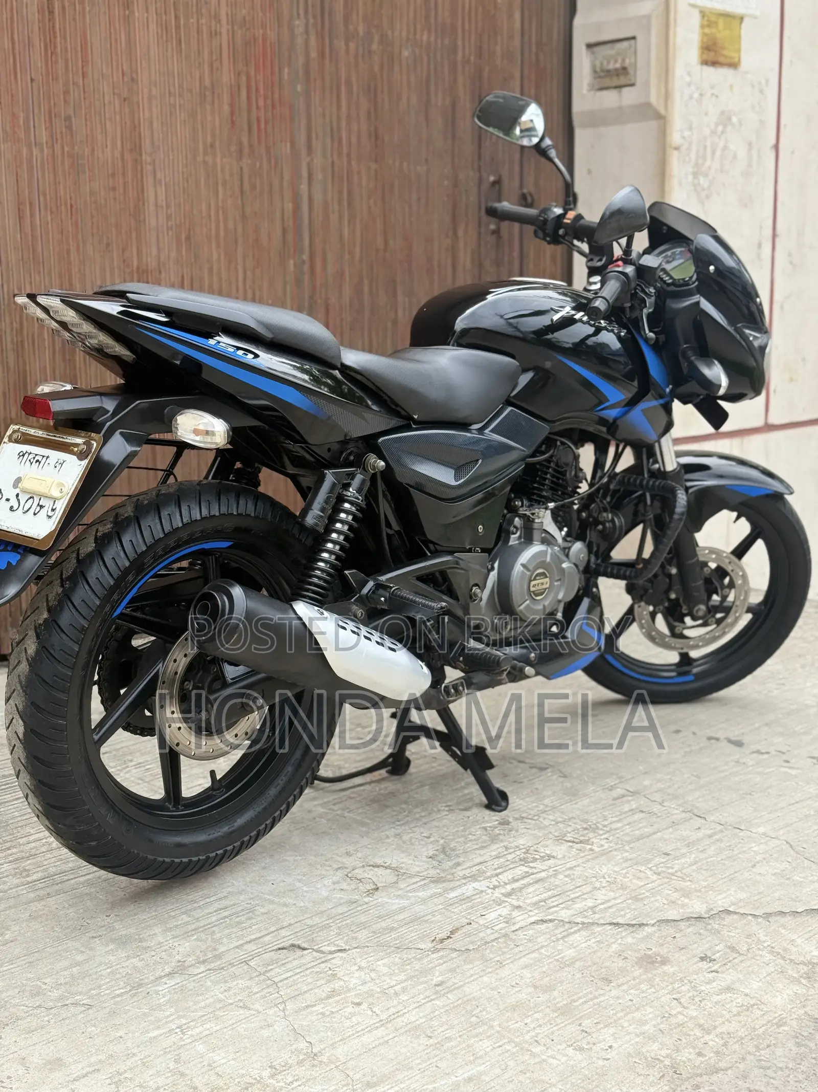 Bajaj Pulsar 150 2020 Black