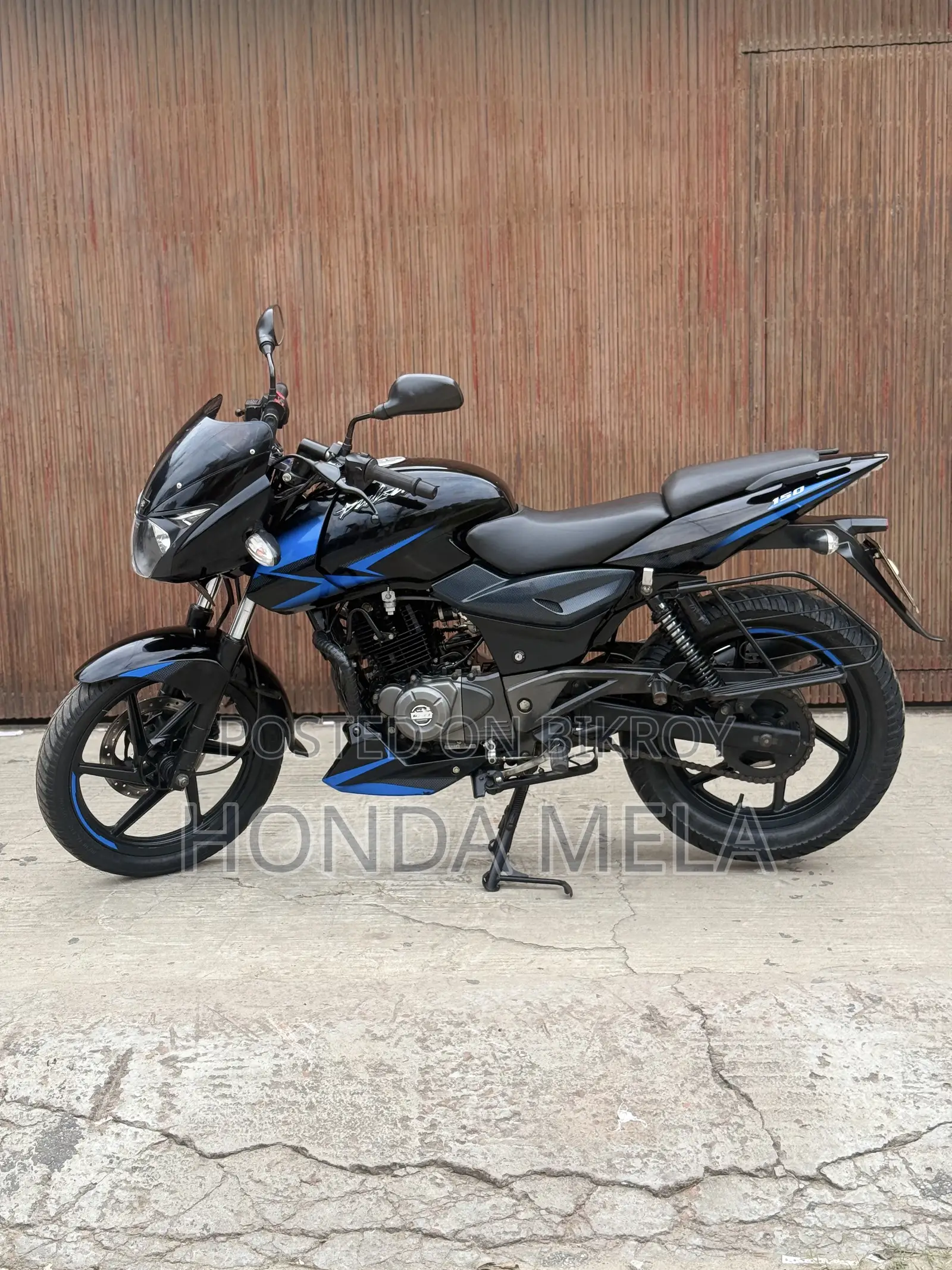 Bajaj Pulsar 150 2020 Black