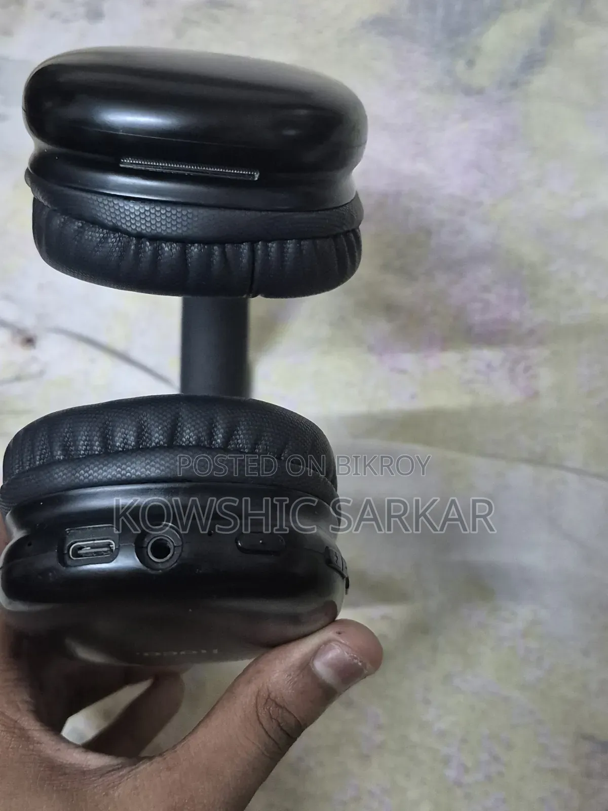 Headphone (Hoco W35)