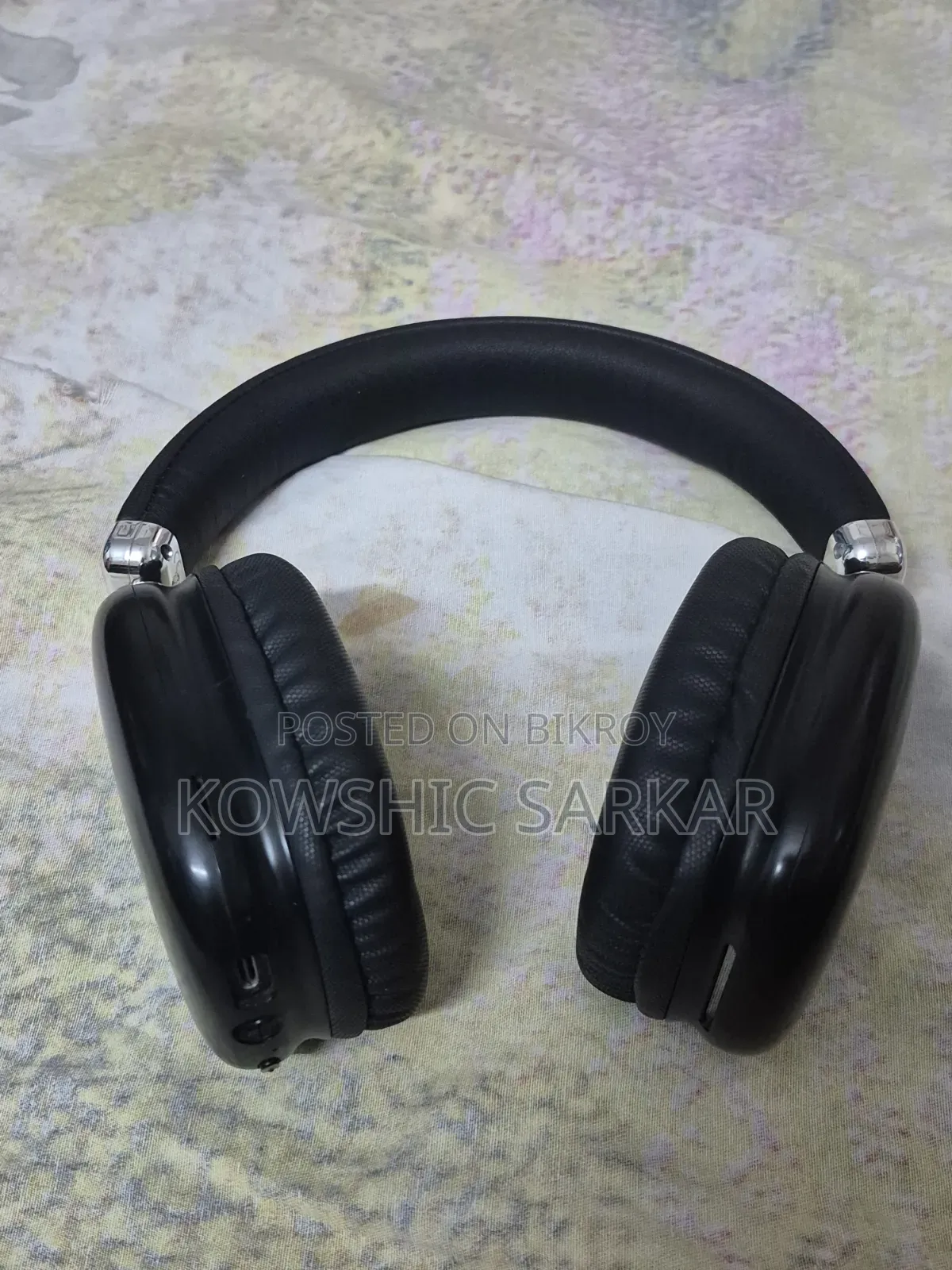 Headphone (Hoco W35)