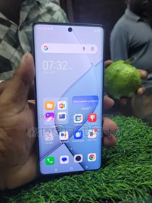 Tecno Spark 20 Pro Plus 256 GB White