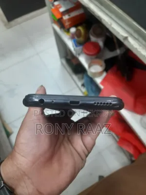 Vivo Y11 32 GB Blue
