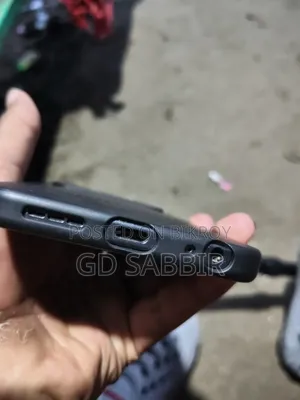 নতুন টেকনো স্পার্ক ৪০ ১২৮ জিবি কালো