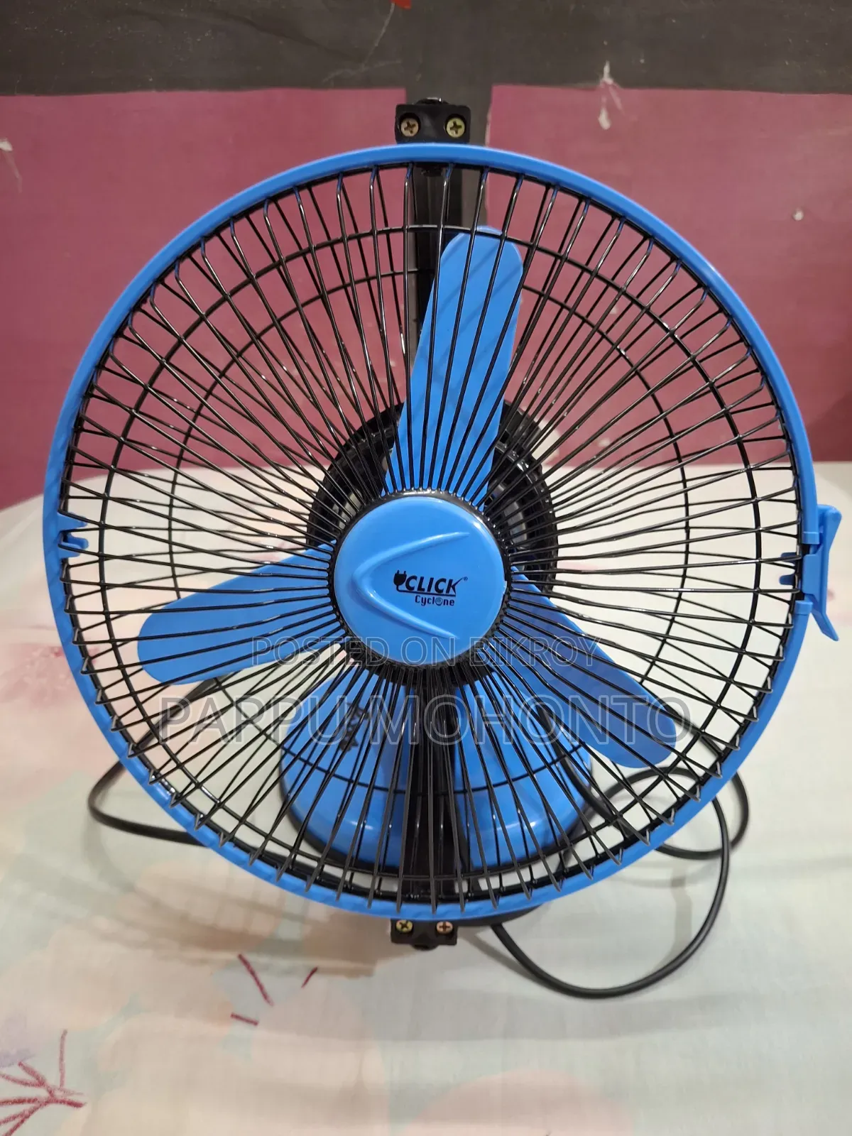 Click Fan