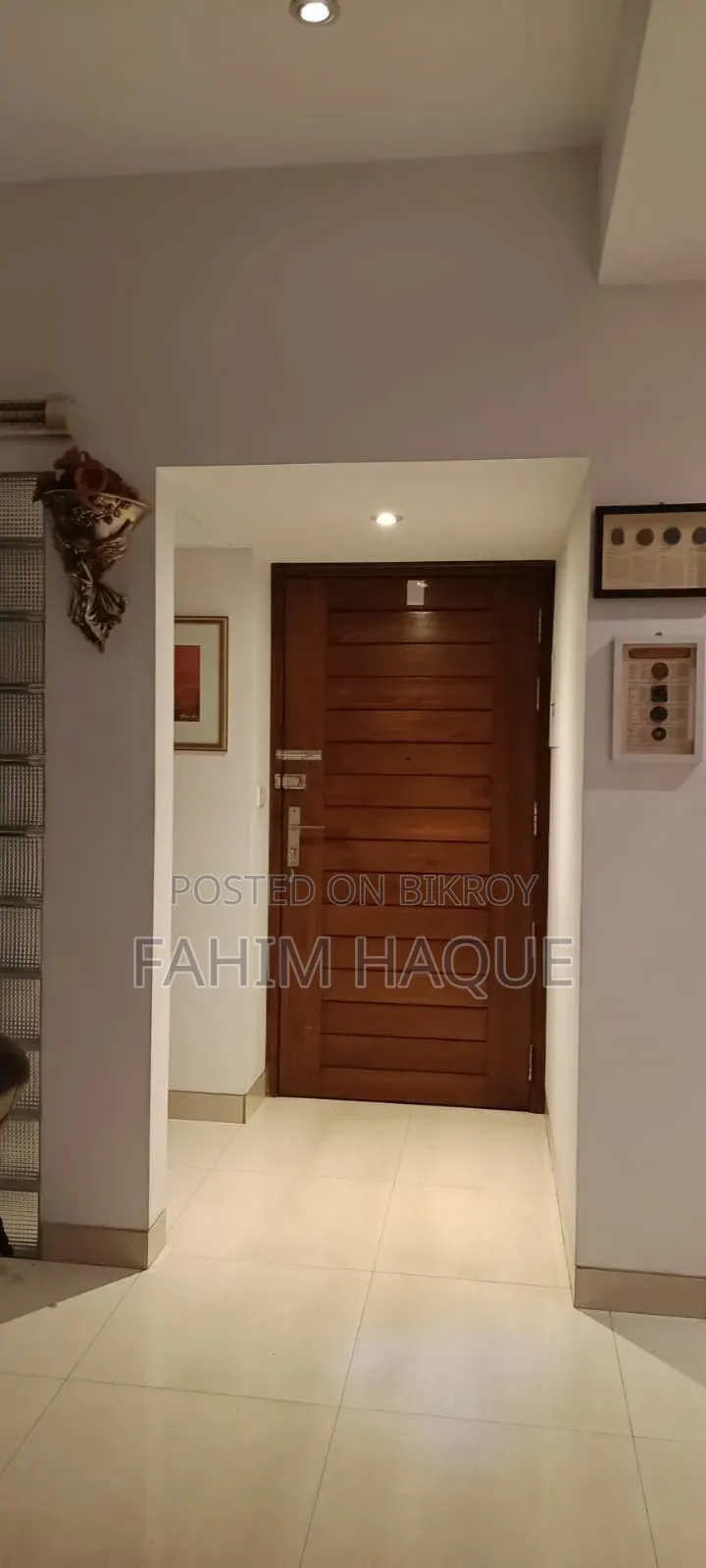 Furnished 4-bedroom Apartment in Bashundhara for rent