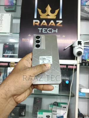 Realme 128 GB Bronze