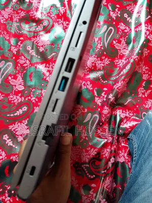 Laptop 3XS 8GB Intel Core I5 HDD+SSD 1TB