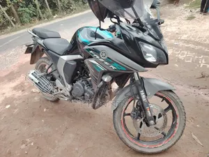 ইয়ামাহা ২০২০ ব্ল্যাক