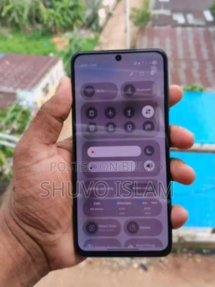 স্যামসাং গ্যালাক্সি এস২১ এফই ৫জি ১২৮ জিবি ব্ল্যাক