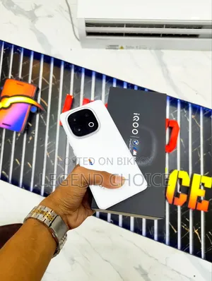iQOO 13 256 GB White