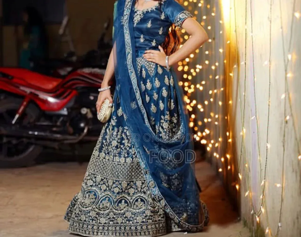 সেমি ব্রাইডাল লেহেঙ্গা