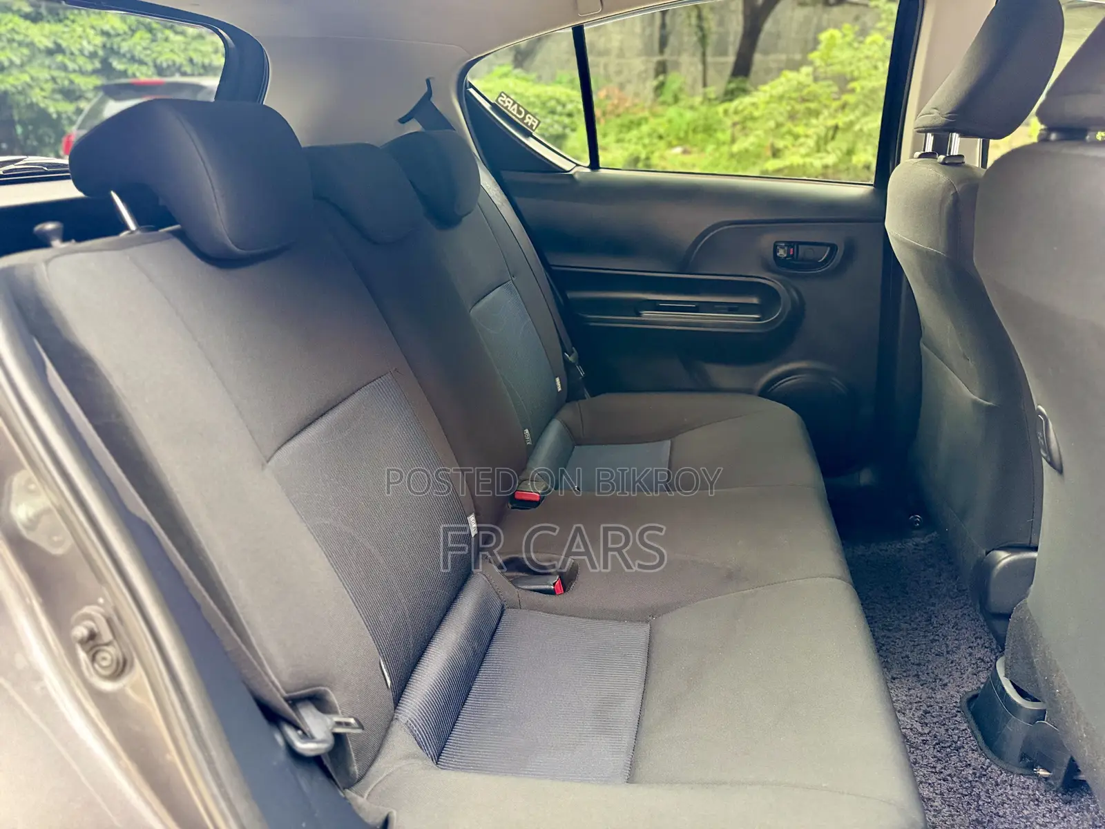 Toyota Aqua 2017 Gray