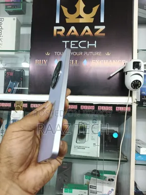 Realme 128 GB Silver