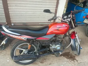 Bajaj Platina 100 2017 Red