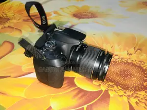 DSLR Camera