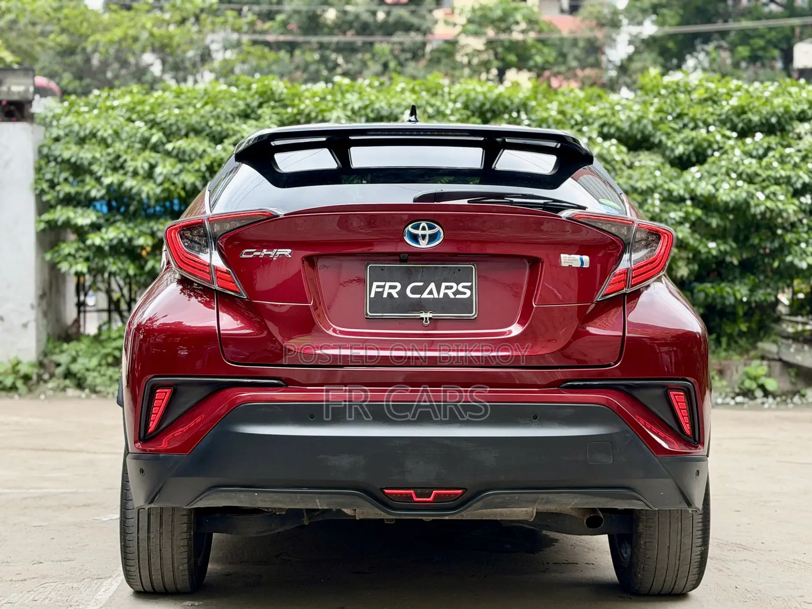টয়োটা সি-এইচআর ২০১৮ লাল