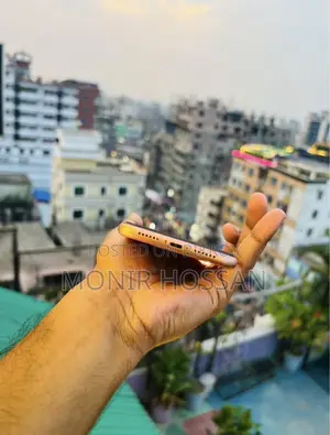 New Apple iPhone XR 64 GB Orange