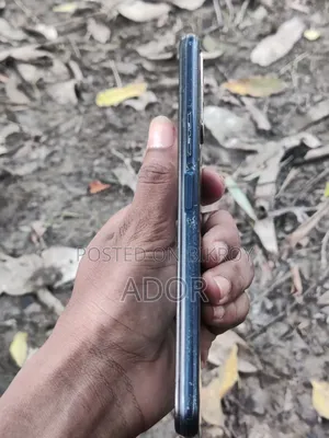 Vivo Y12 32 GB Black