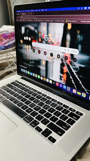 Laptop Apple MacBook Pro 2015 16GB Intel Core I7 SSD 256GB