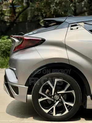 Toyota C-Hr 2017 Gray