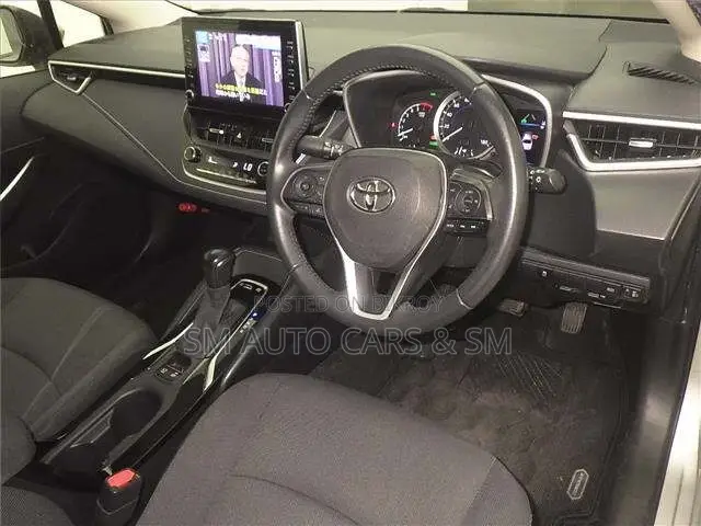 Toyota Corolla 2021 Silver
