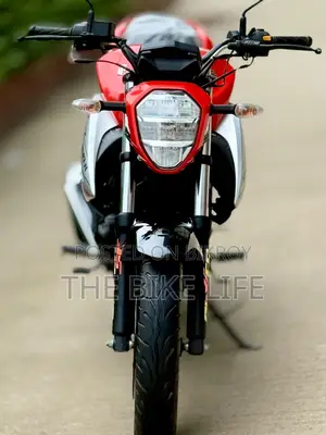 সুজুকি জিক্সার এফআই এবিএস ২০২৪ কমলা