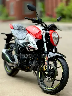 সুজুকি জিক্সার এফআই এবিএস ২০২৪ কমলা