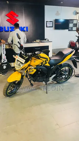 Suzuki Gixxer Monotone 2025 Yellow