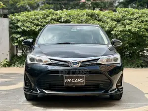 টয়োটা এক্সিও ১.৫ হাইব্রিড ২ডব্লিউডি ২০১৭ কালো