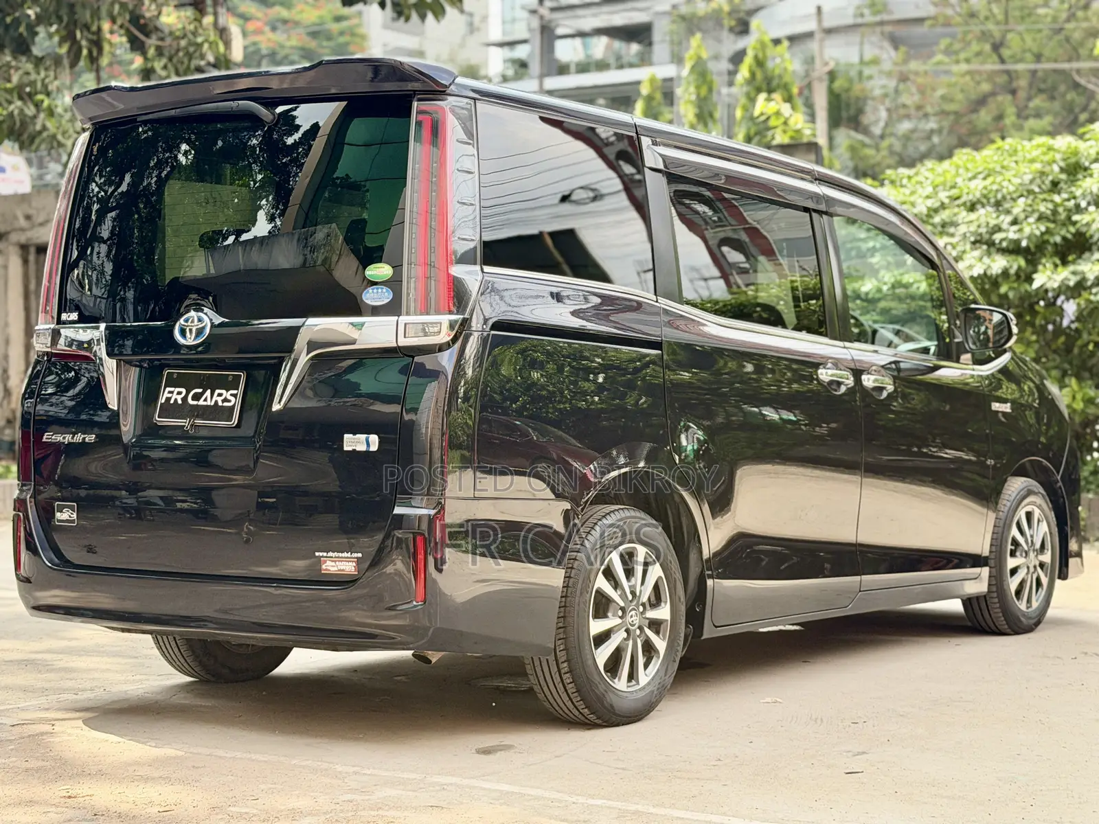 Toyota Esquire 1.8 FWD Hybrid (7 Seater) 2018 Purple
