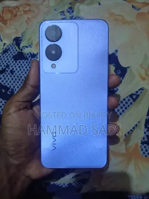 Vivo Y17 128 GB Purple