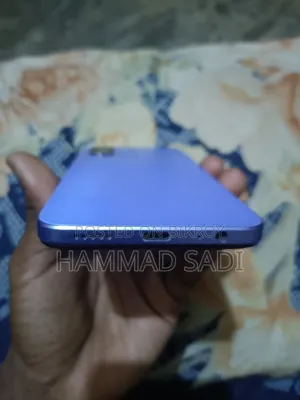 Vivo Y17 128 GB Purple