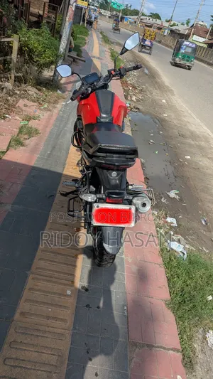 TVS Raider 125 2023 Red