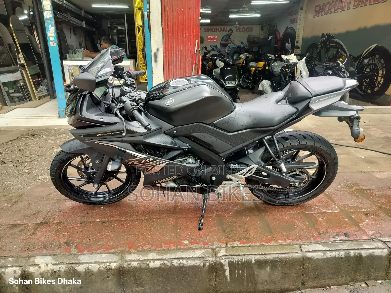 Yamaha R15 V3 2024 Black