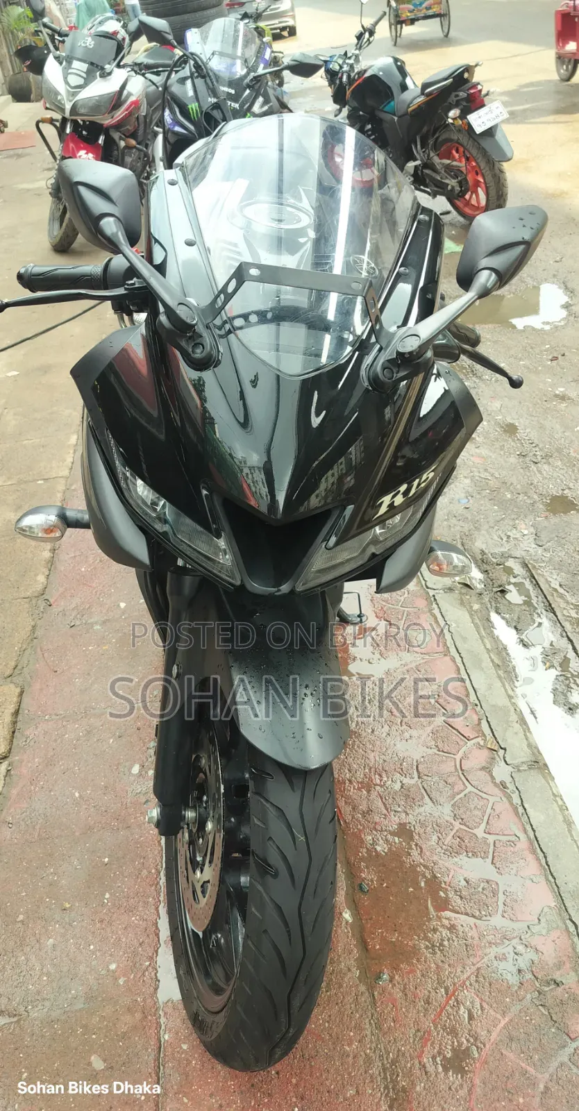 Yamaha R15 V3 2024 Black