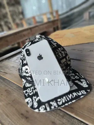Apple iPhone X 64 GB White