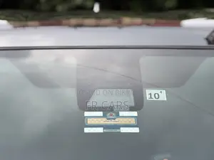 টয়োটা অ্যাকুয়া ২০১৭ কালো
