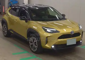 Toyota Yaris Cross 2021 Gold