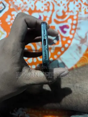 Apple iPhone 15 ১২৮ জিবি কালো