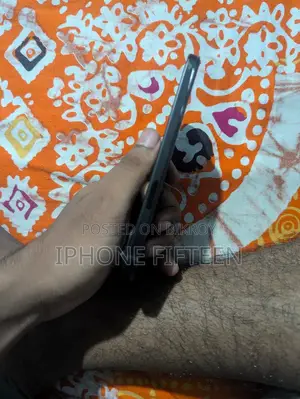 Apple iPhone 15 ১২৮ জিবি কালো