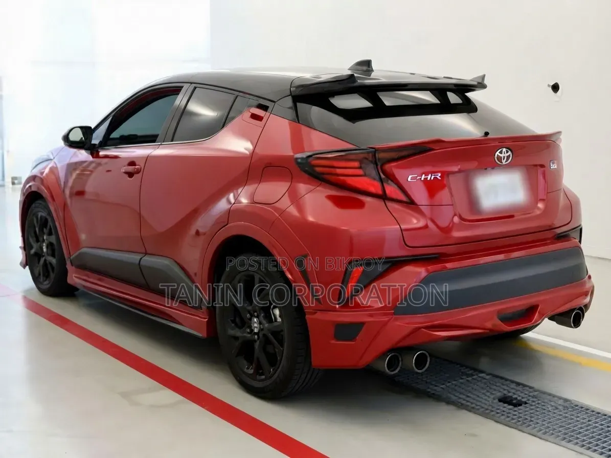 Toyota C-HR 2022 Red