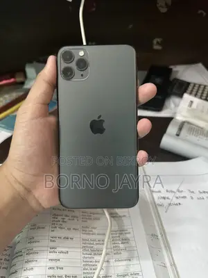 অ্যাপল আইফোন ১১ প্রো ম্যাক্স ৬৪ জিবি ব্ল্যাক