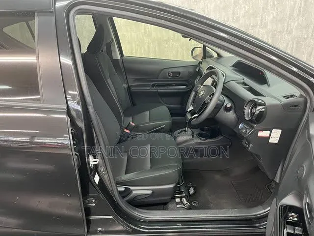 Toyota Aqua 2021 Black