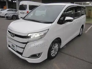 Toyota Noah 2021 Pearl