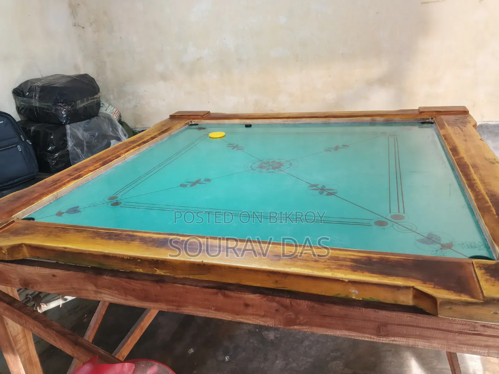 Glass Carrom Board