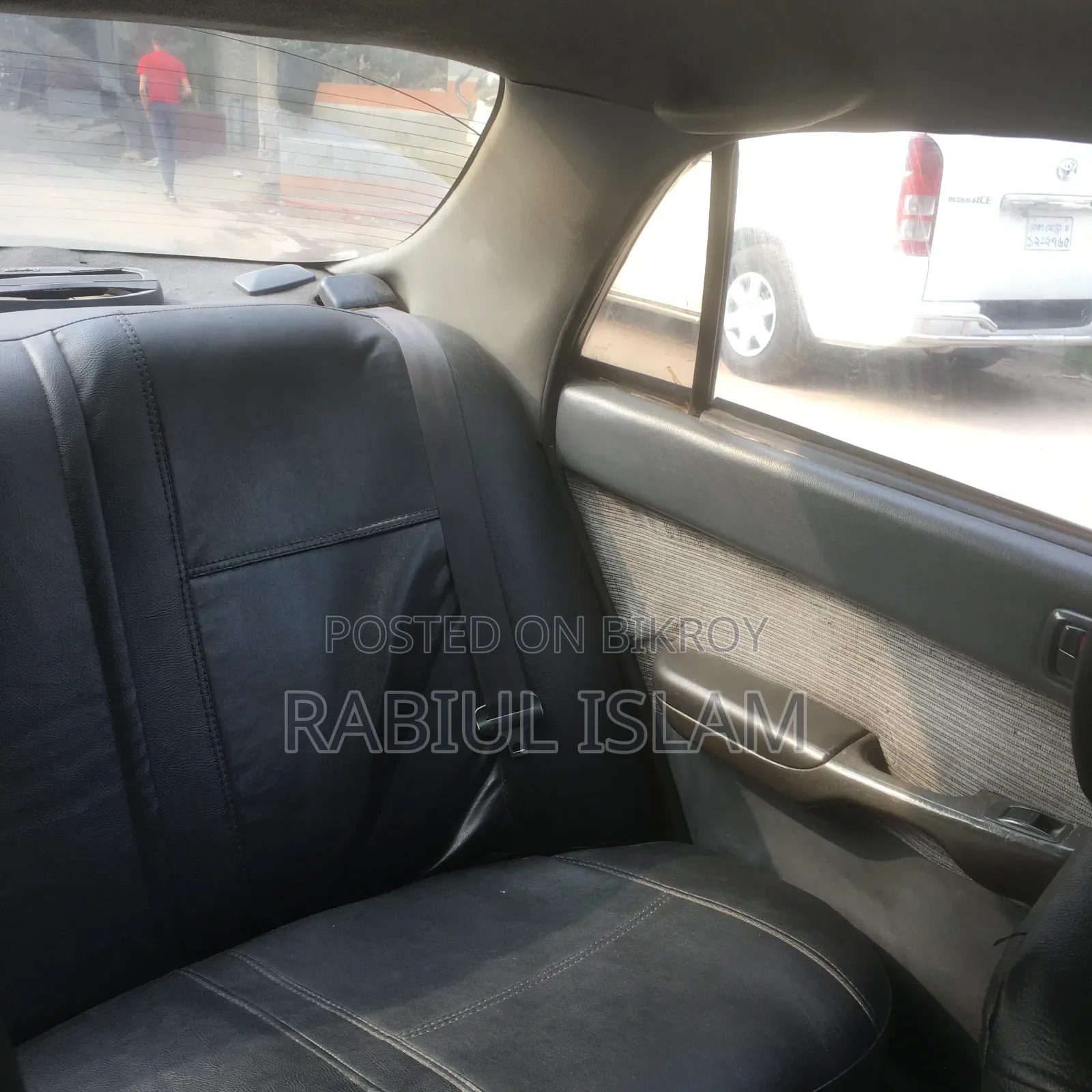 Toyota Carina 1995 Gold